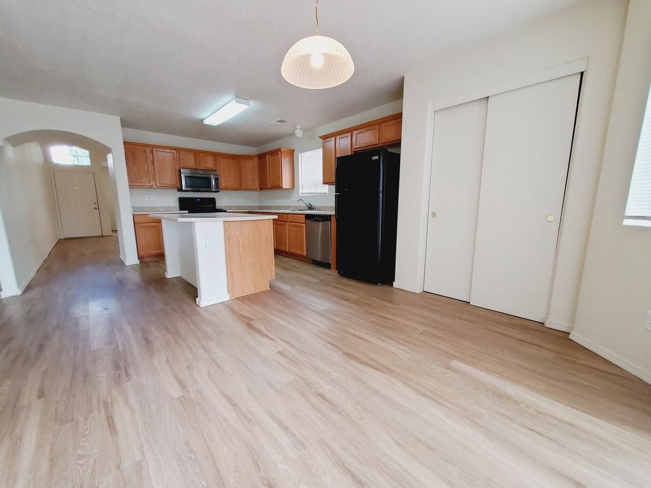 631 Rain Lily Rd Sw - Photo 4 of 32