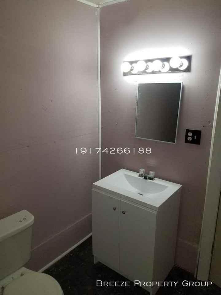 241 Harrison Ave - Photo 7 of 14