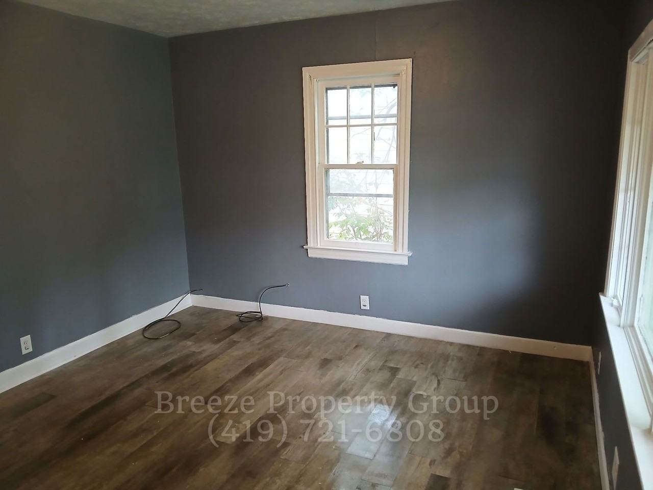 557 Prospect Ave - Photo 3 of 22