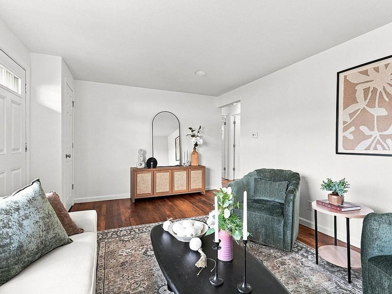 1323 W Francis Ave - Photo 4 of 35
