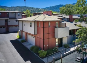 61 S Mountain Ave - Photo 1 of 1