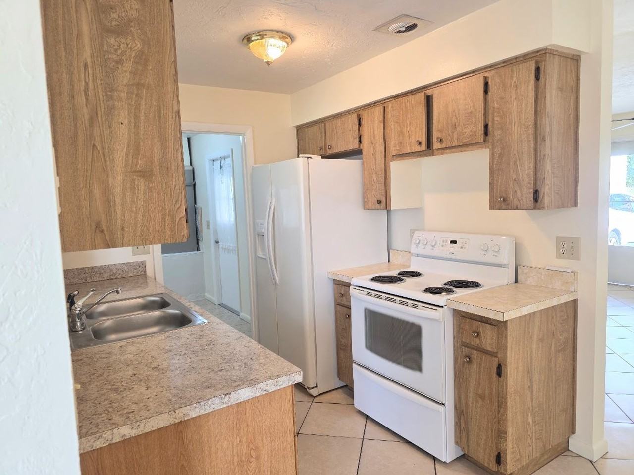 3 Scully Ct - Photo 7 of 21