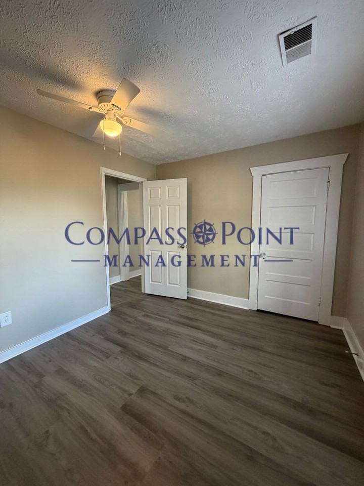 624 Chestnut St - Photo 5 of 14