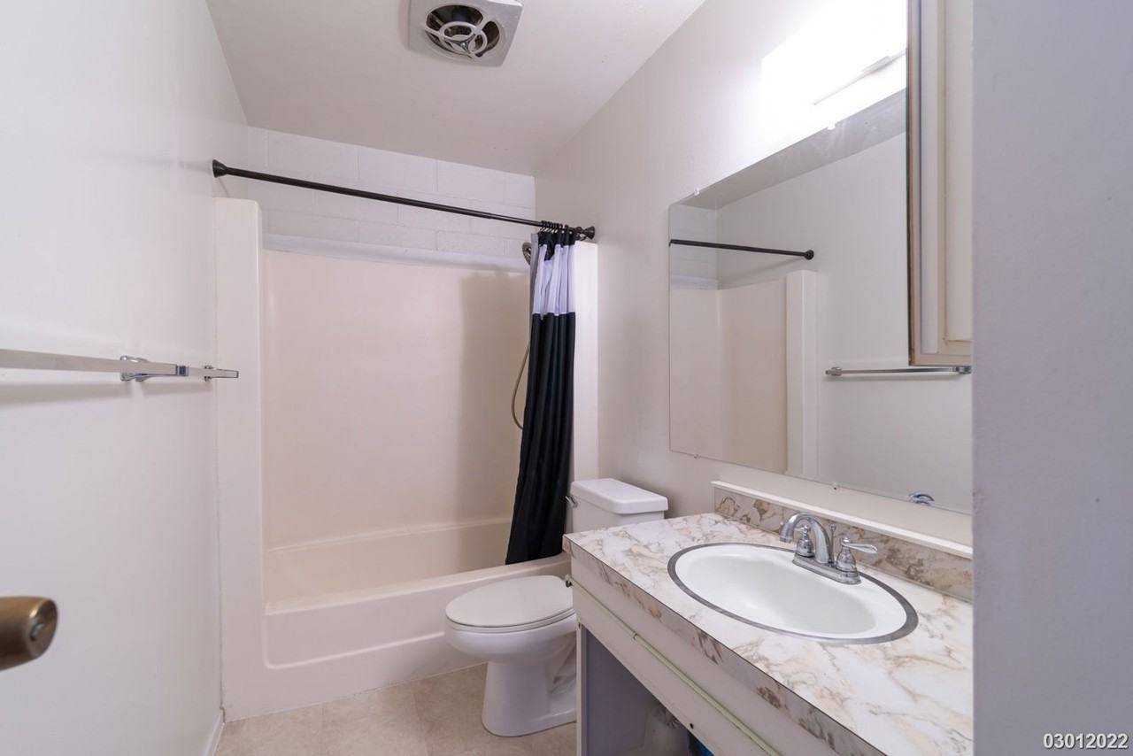 4280 Salt Lake Blvd #J66 - Photo 7 of 20