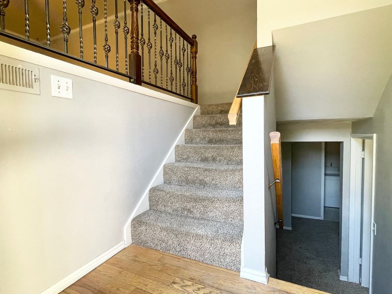 179 Wilson Rd - Photo 2 of 21