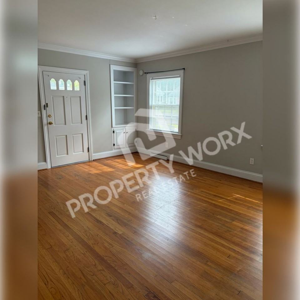 306 E Church St - Photo 5 of 6