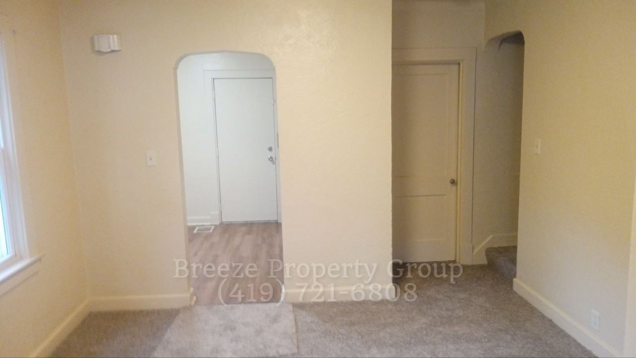 1814 Bigelow St - Photo 3 of 6