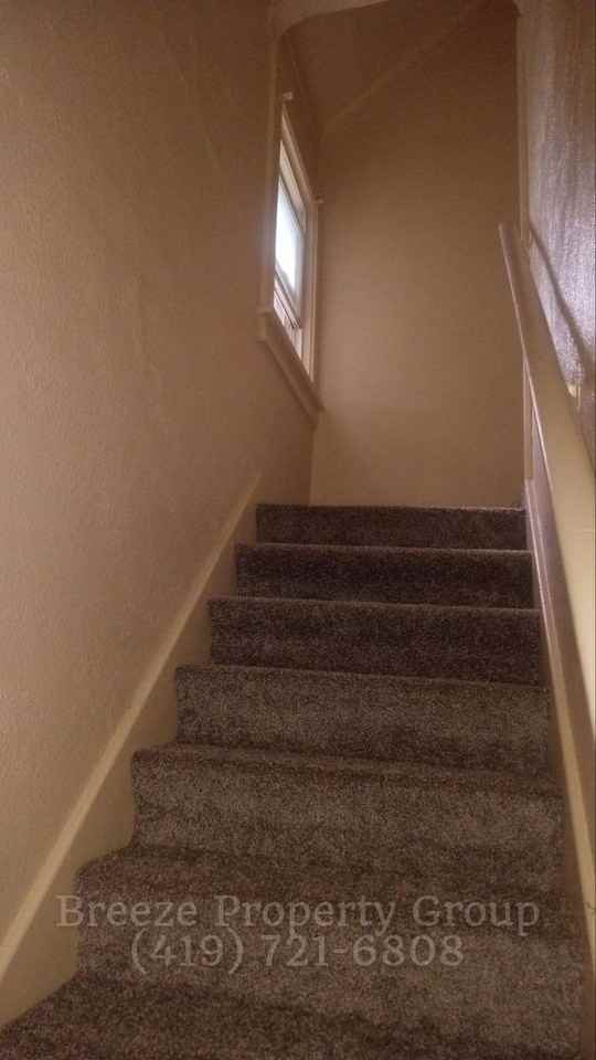1814 Bigelow St - Photo 4 of 6
