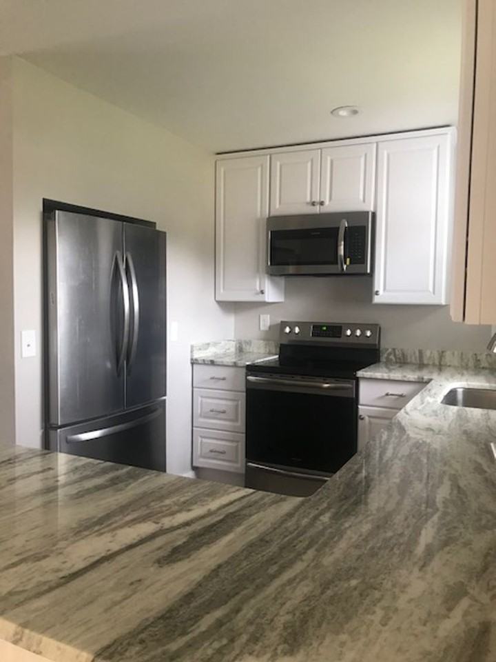 4012 Sanford Dr - Photo 4 of 9