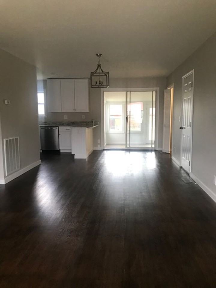 4012 Sanford Dr - Photo 6 of 9