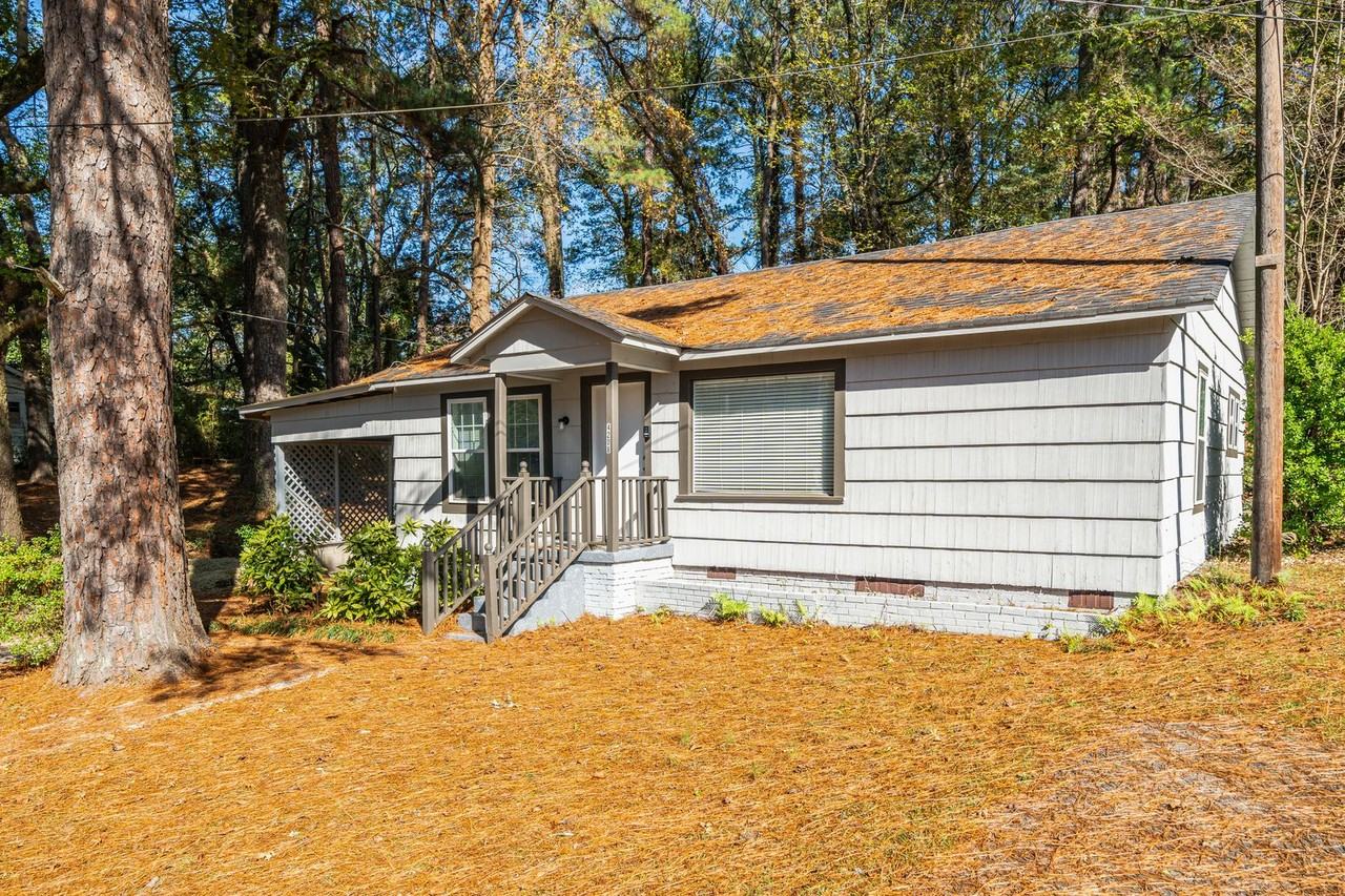 4208 Main St - Photo 3 of 19