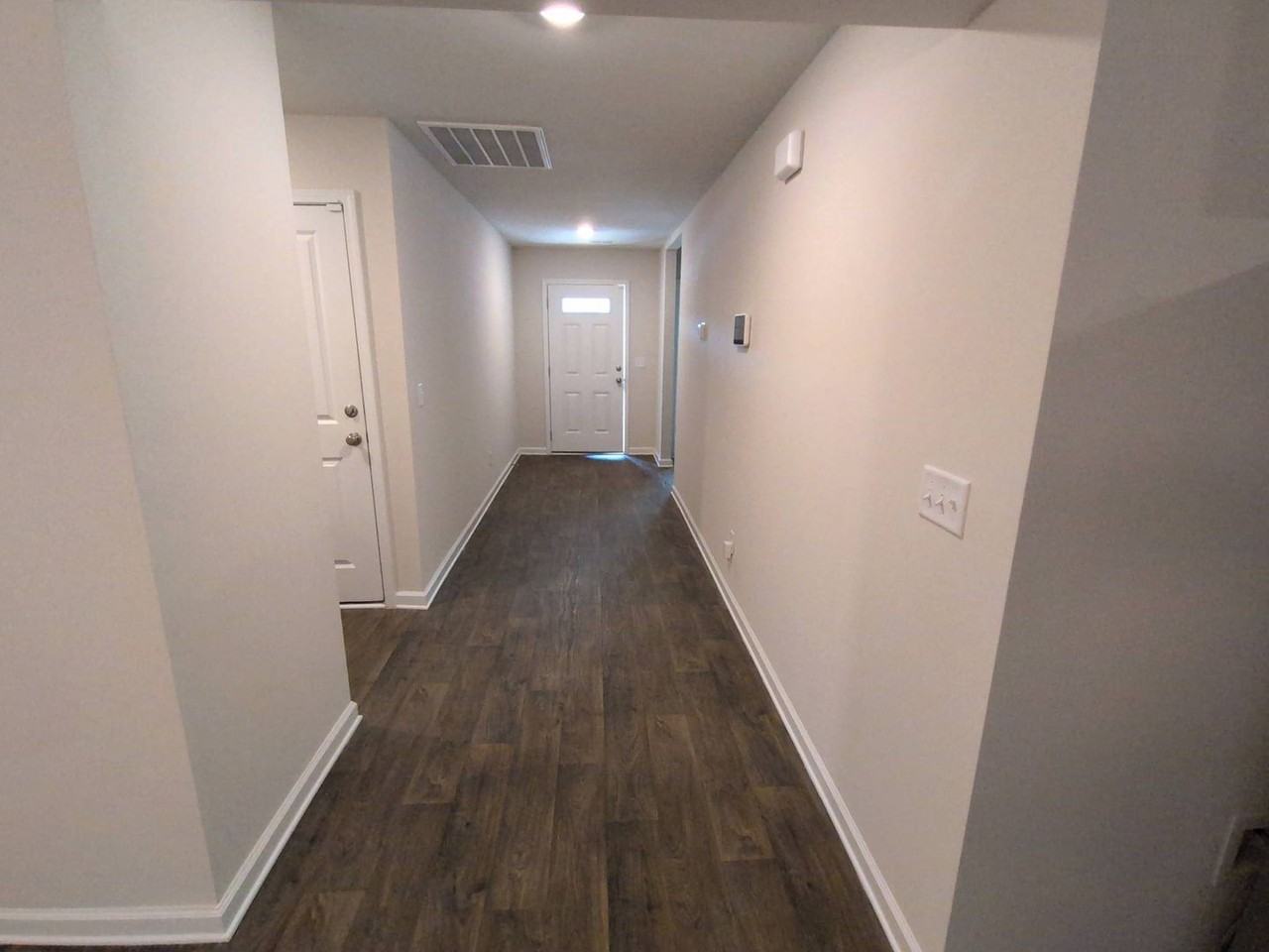 1937 Barnhart Dr - Photo 3 of 13