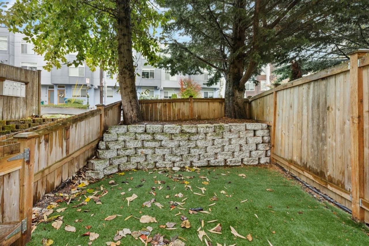 5943 36th Ave S #A - Photo 4 of 28