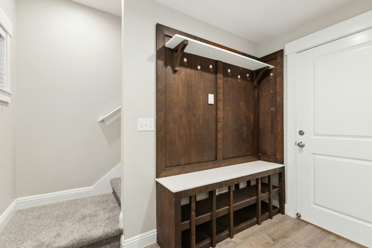 5943 36th Ave S #A - Photo 6 of 28