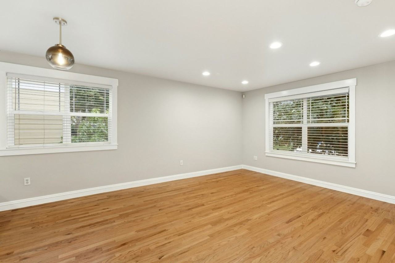 5943 36th Ave S #A - Photo 7 of 28
