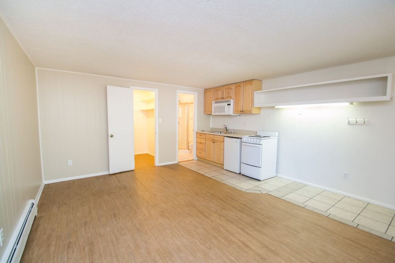774 19th St. - Photo 5 of 50