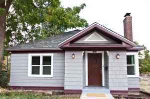featured image of 1904 W 1st Ave