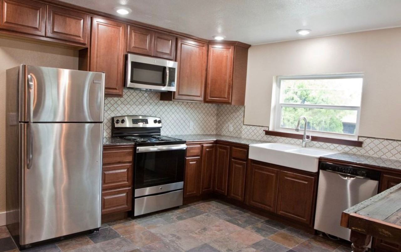 1904 W 1st Ave - Photo 5 of 17