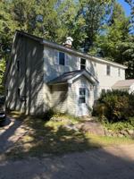 featured image of 527 Tamworth Rd