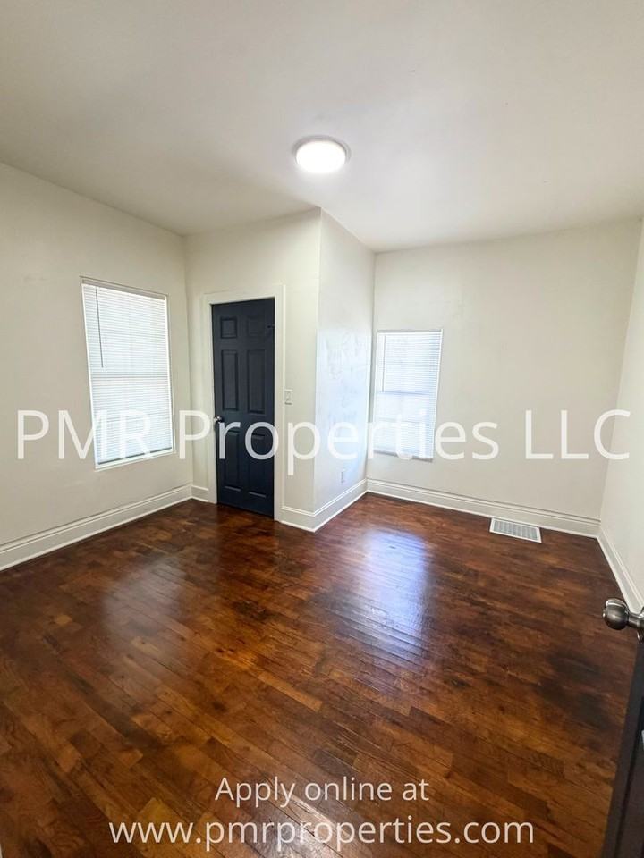 6423 Carnegie St - Photo 5 of 12