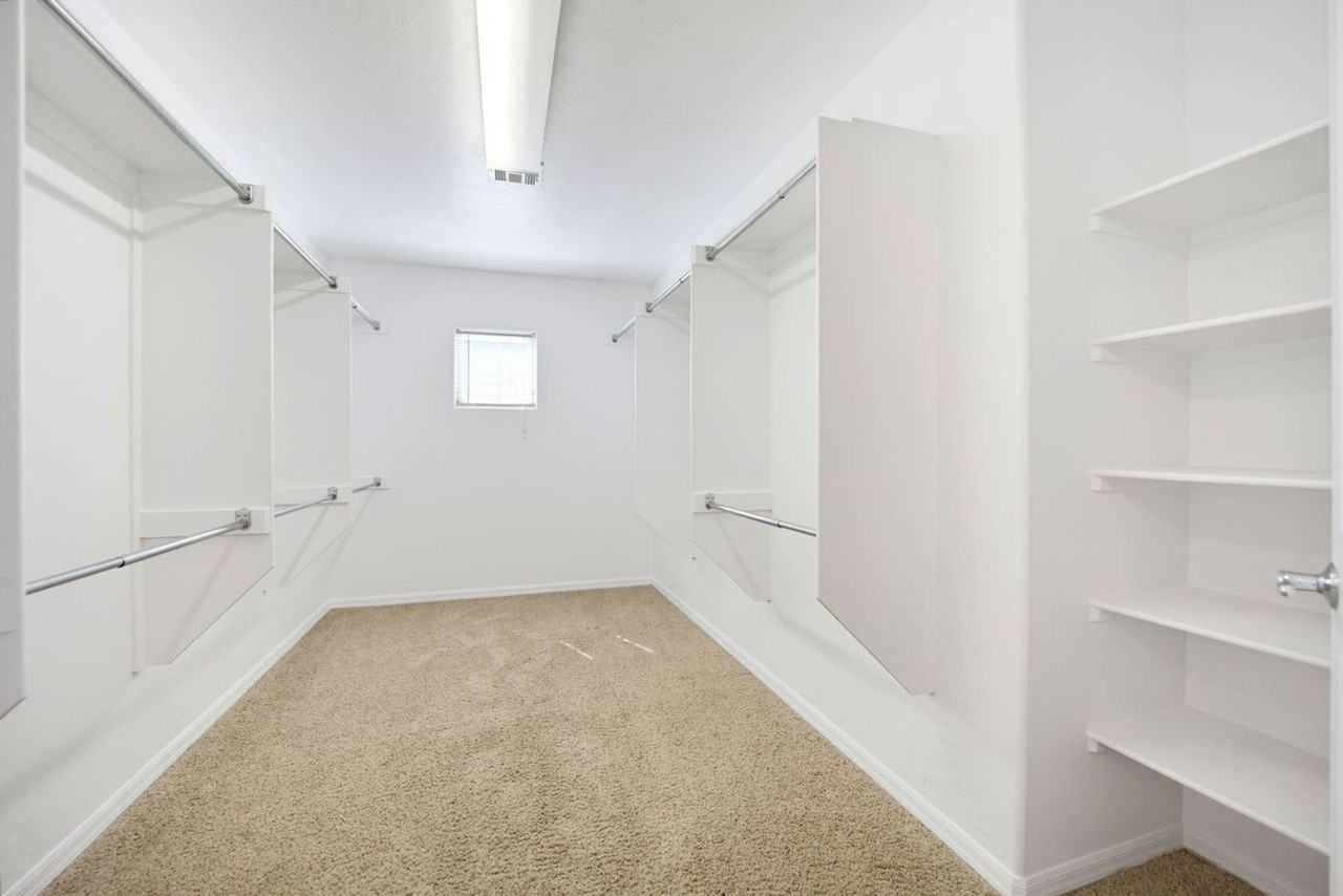 6960 Nordalpino Ave - Photo 7 of 28