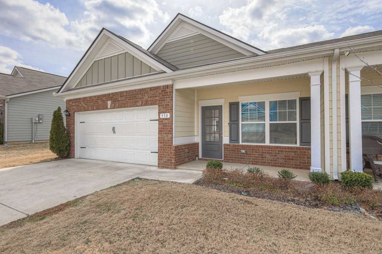 930 Millstream Dr - Photo 4 of 31