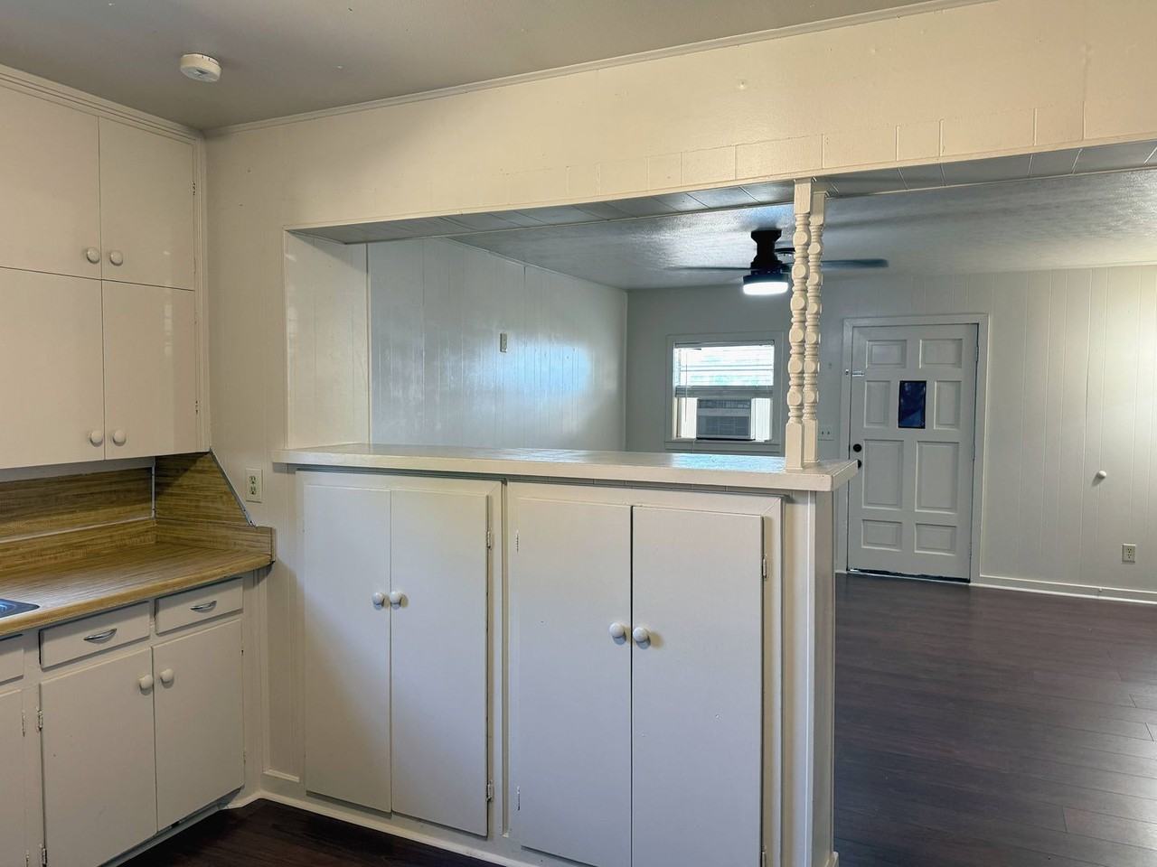 2838 Featherston Ave - Photo 7 of 31