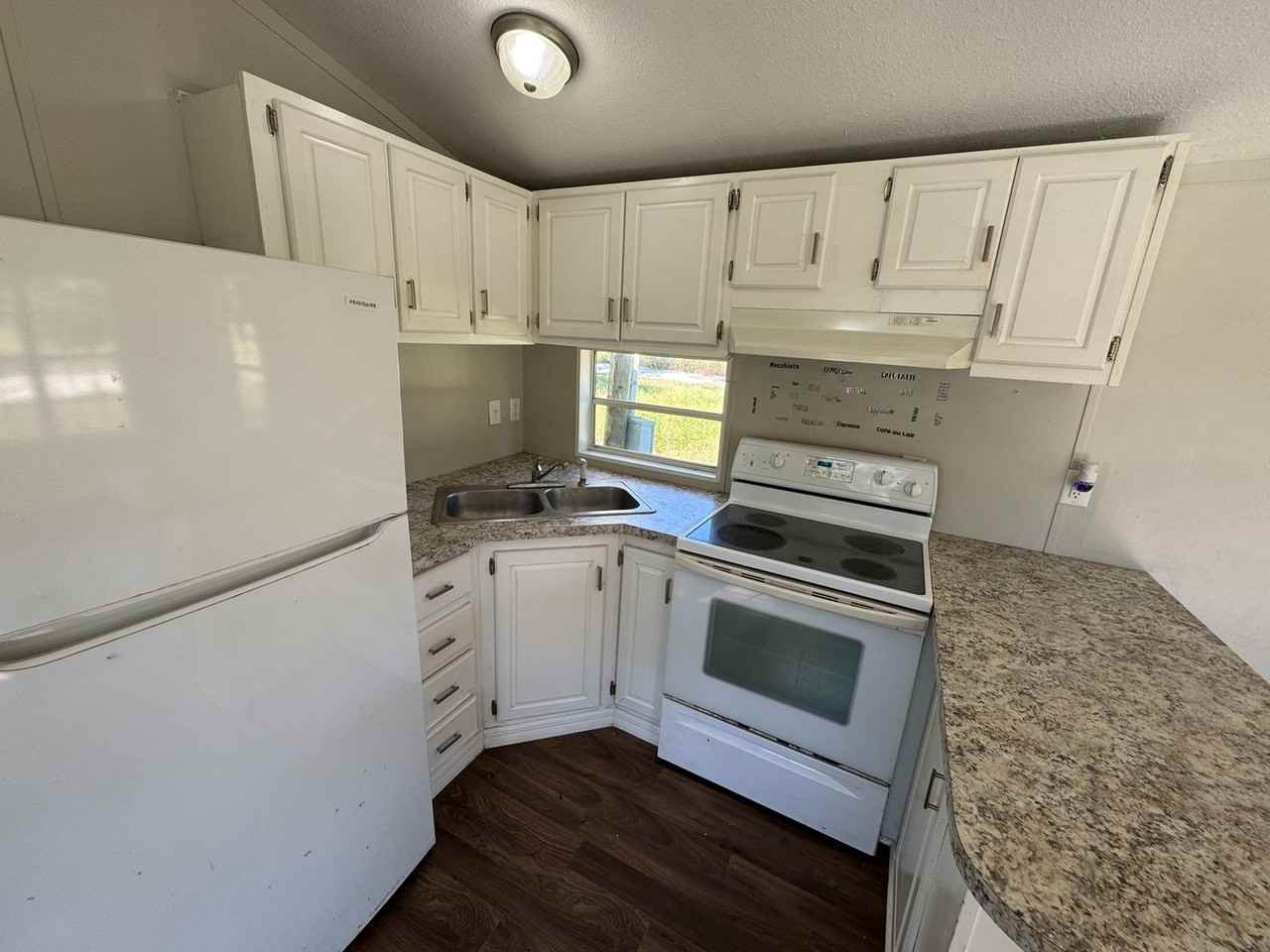 1483 177th Rd - Photo 5 of 9