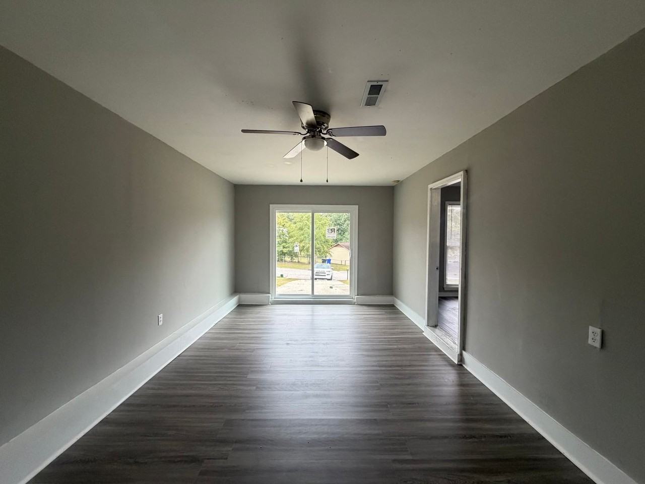 3315 Red Fox Rd - Photo 5 of 19