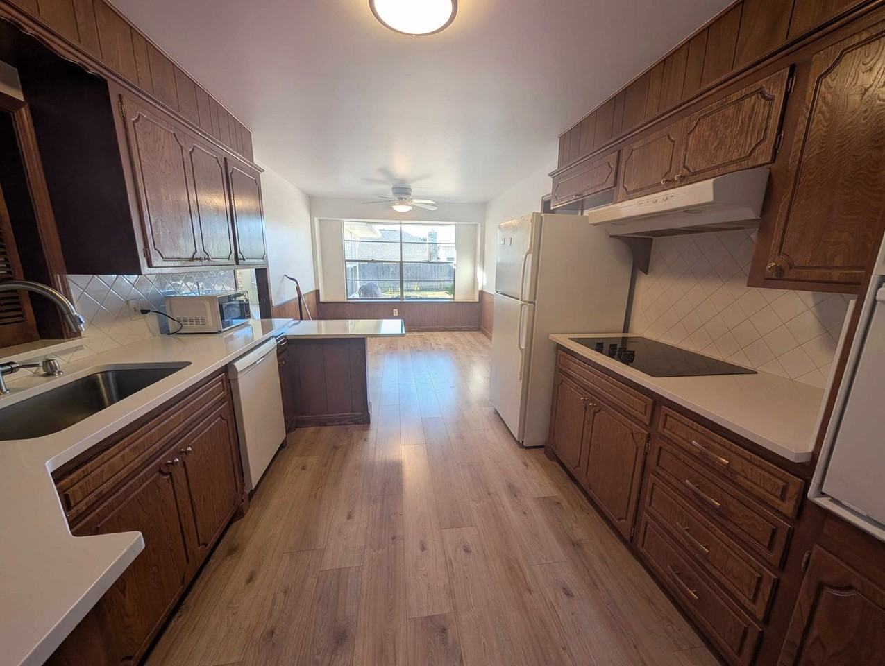 3408 Nw 46th St - Photo 4 of 25