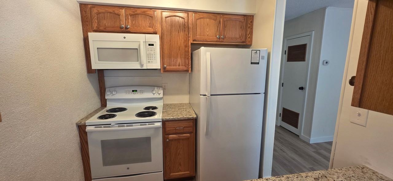 92 Wilshire Heights Dr - Photo 6 of 10
