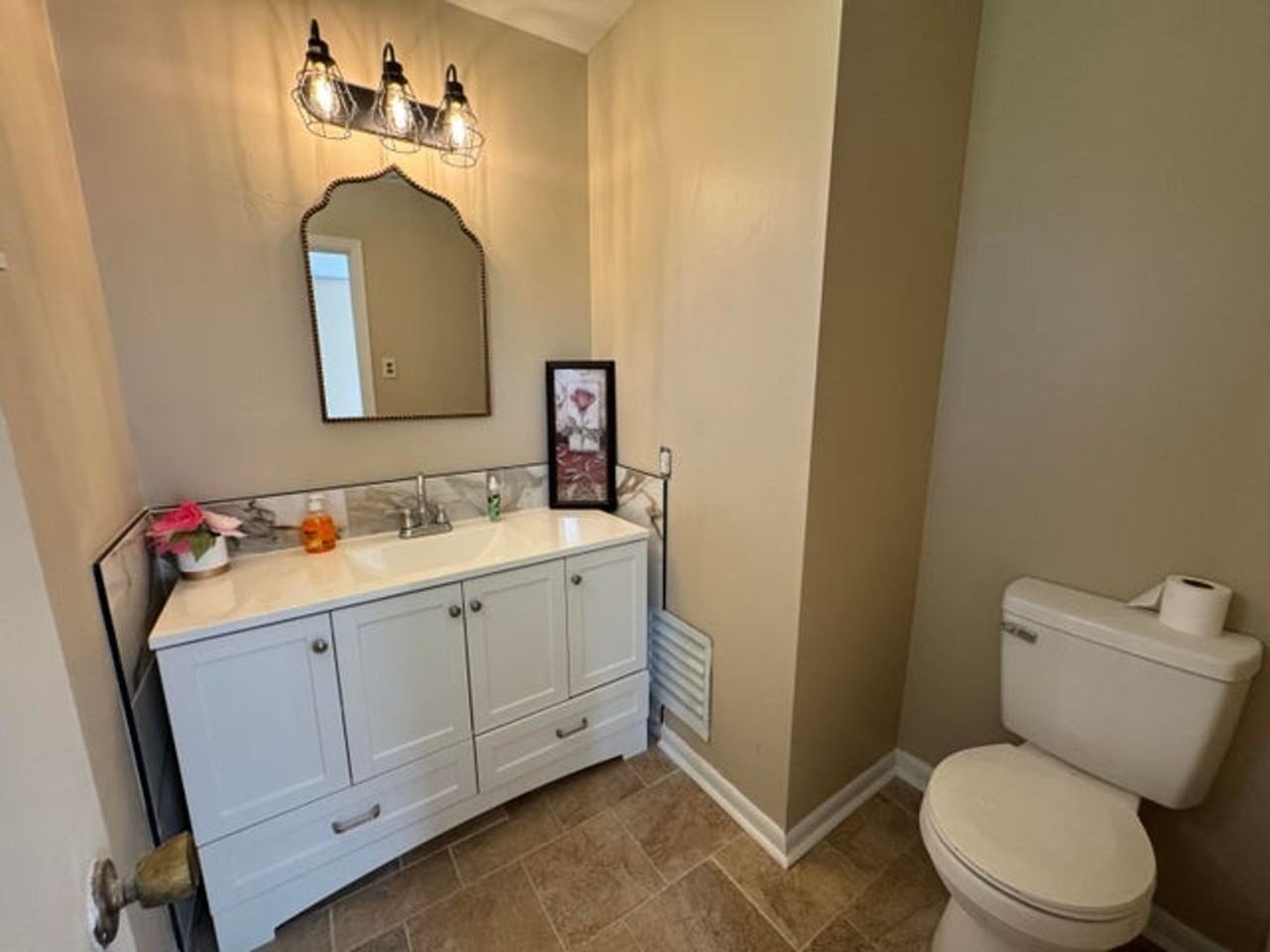 115 Nelda Dr - Photo 5 of 9