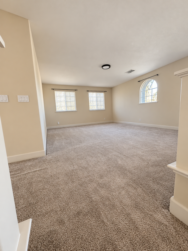 2349 S Rock Creek Dr - Photo 7 of 23