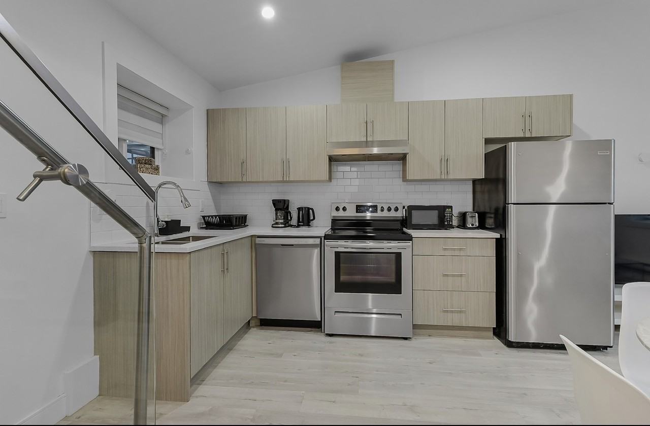 1416 East 63rd Avenue - Photo 4 of 15