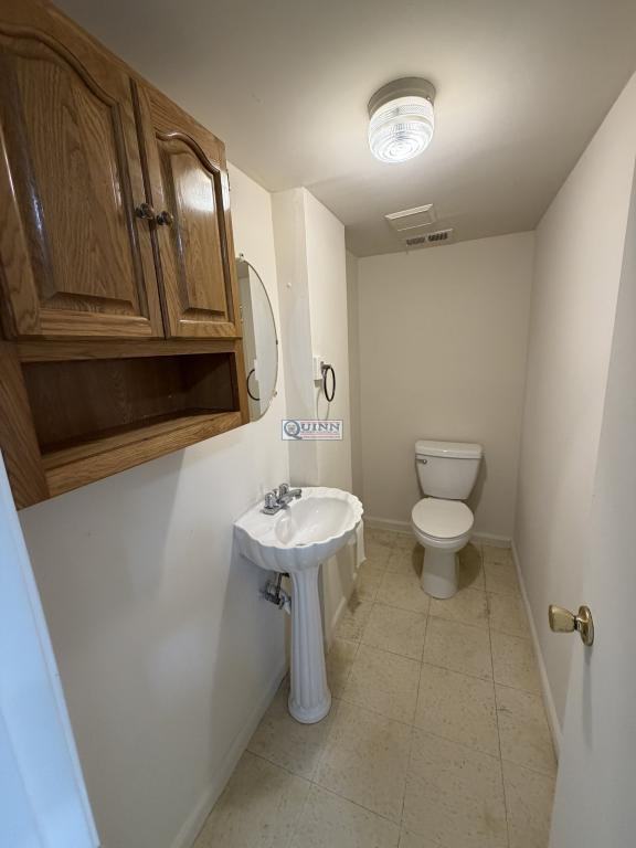 327 Willow Dr - Photo 6 of 15