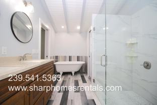 2446 Dover Ave - Photo 1 of 1
