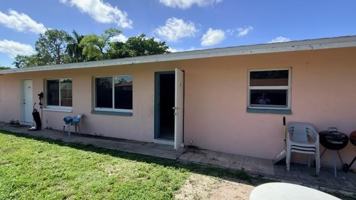 featured image of 5640 8th Ave