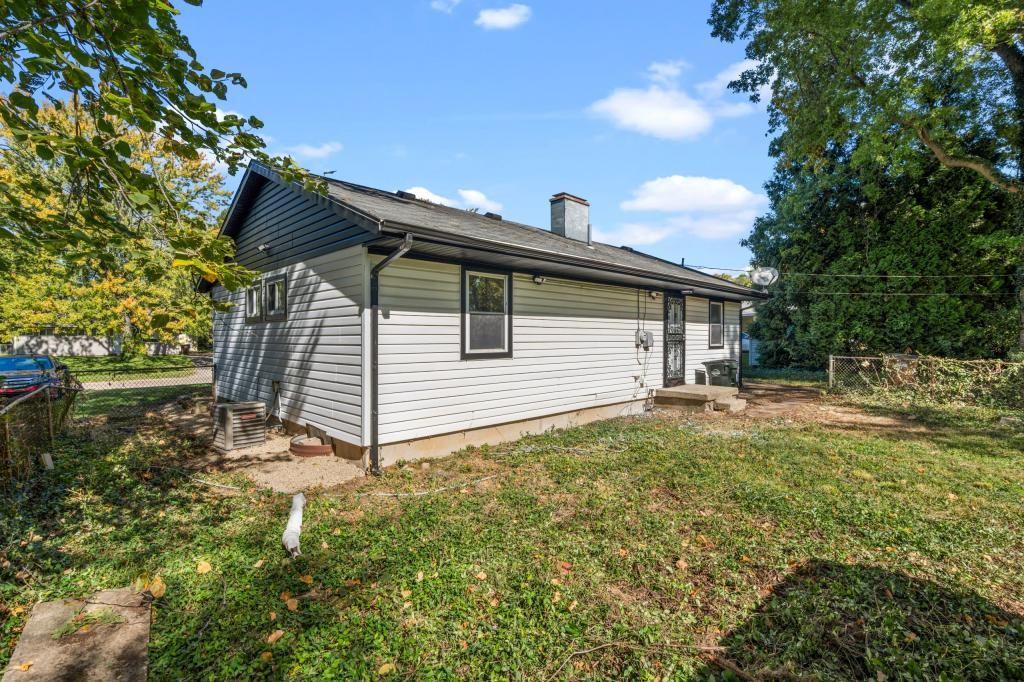 4144 Williamson Dr - Photo 5 of 25