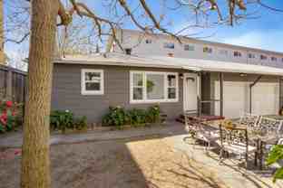 49 Oak Ave #B - Photo 1 of 1