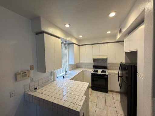 166 S Long Beach Blvd - Photo 4 of 7