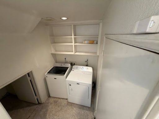 166 S Long Beach Blvd - Photo 7 of 7