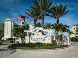 featured image of 7 Riverwalk Dr ##207