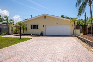 featured image of 10442 Cirimoya Ln