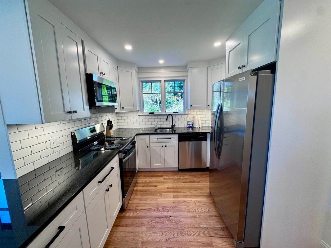 12 Park Ridge Ave - Photo 7 of 42