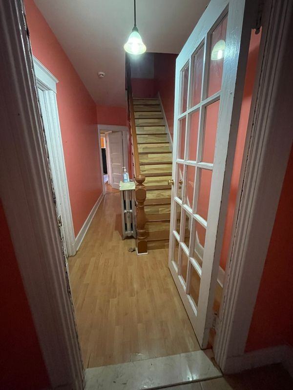 3622 Bronx Blvd - Photo 2 of 8