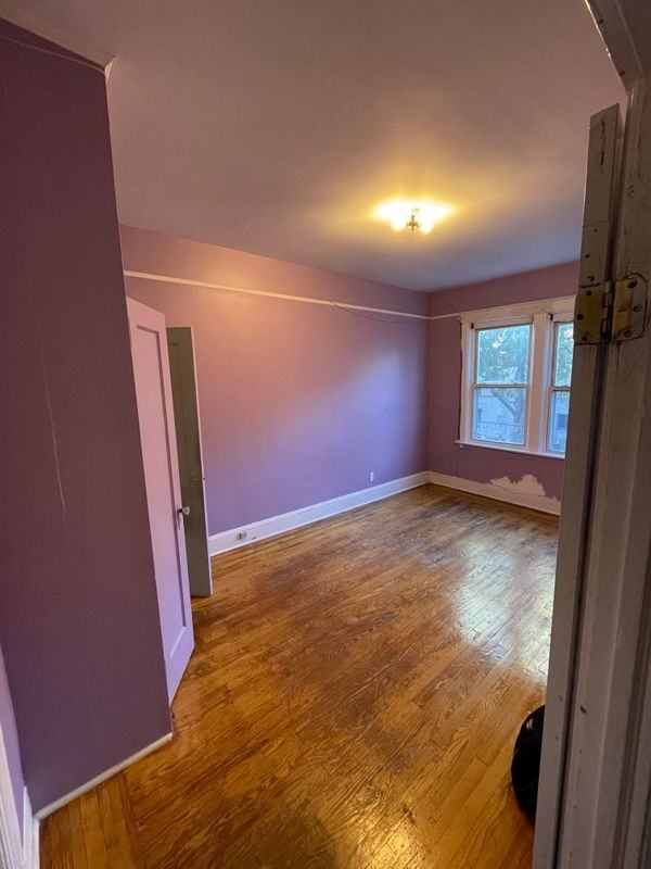 3622 Bronx Blvd - Photo 6 of 8