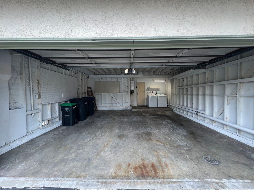 1550 Pine Dr - Photo 2 of 33