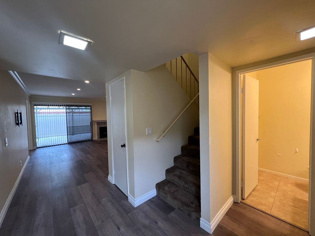 1550 Pine Dr - Photo 4 of 33