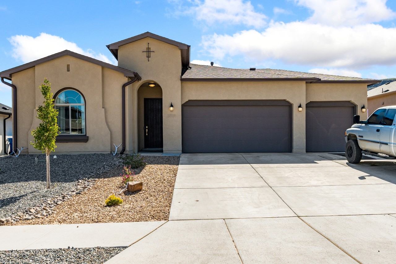 3771 Santa Fe Trl Sw - Photo 2 of 44