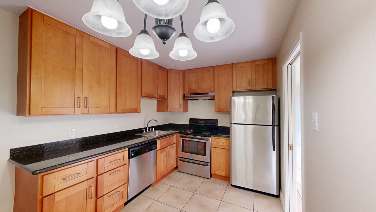 2038 Divisadero Street - Photo 4 of 22